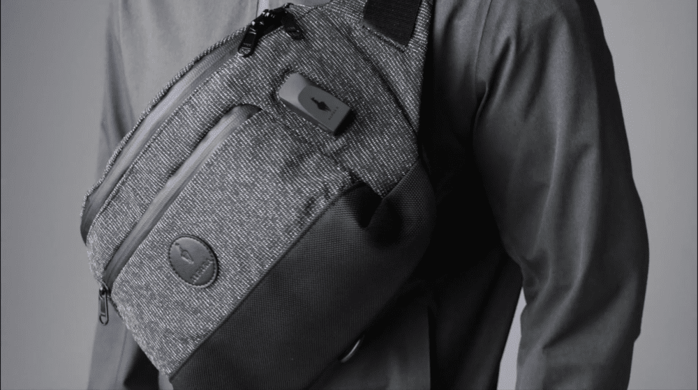 Alpaka Bravo Sling Pro - It's a 6L cutproof sling bag ideal for day trips if you need some extra space. In addition to the cutproof fabric, it comes with a self-locking magnetic buckle to keep your gear safe while on the go.