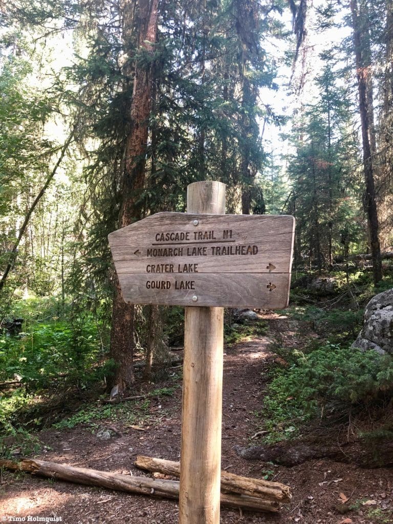 Trail sign around the western edge of Monarch Lake.