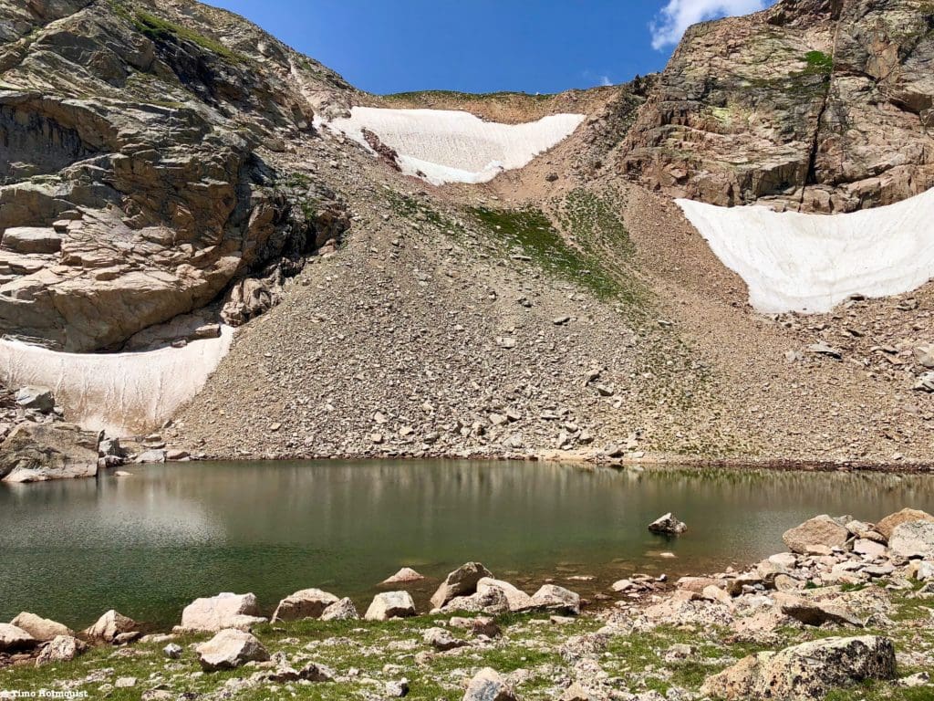 Lake of Many Winds with Boulder-Grand Pass behind.
